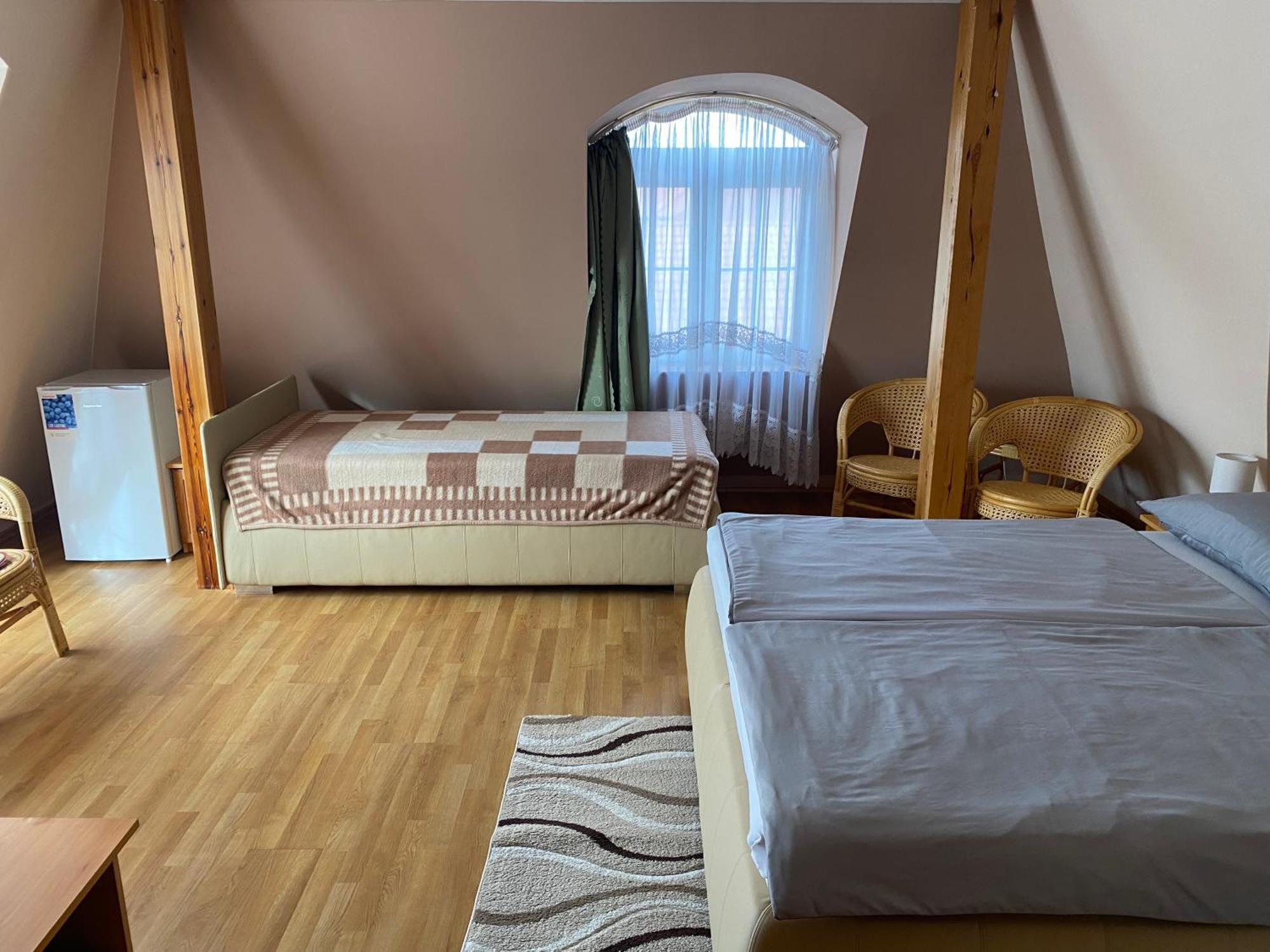 Ambrozia Guesthouse Nagykanizsa Ngoại thất bức ảnh