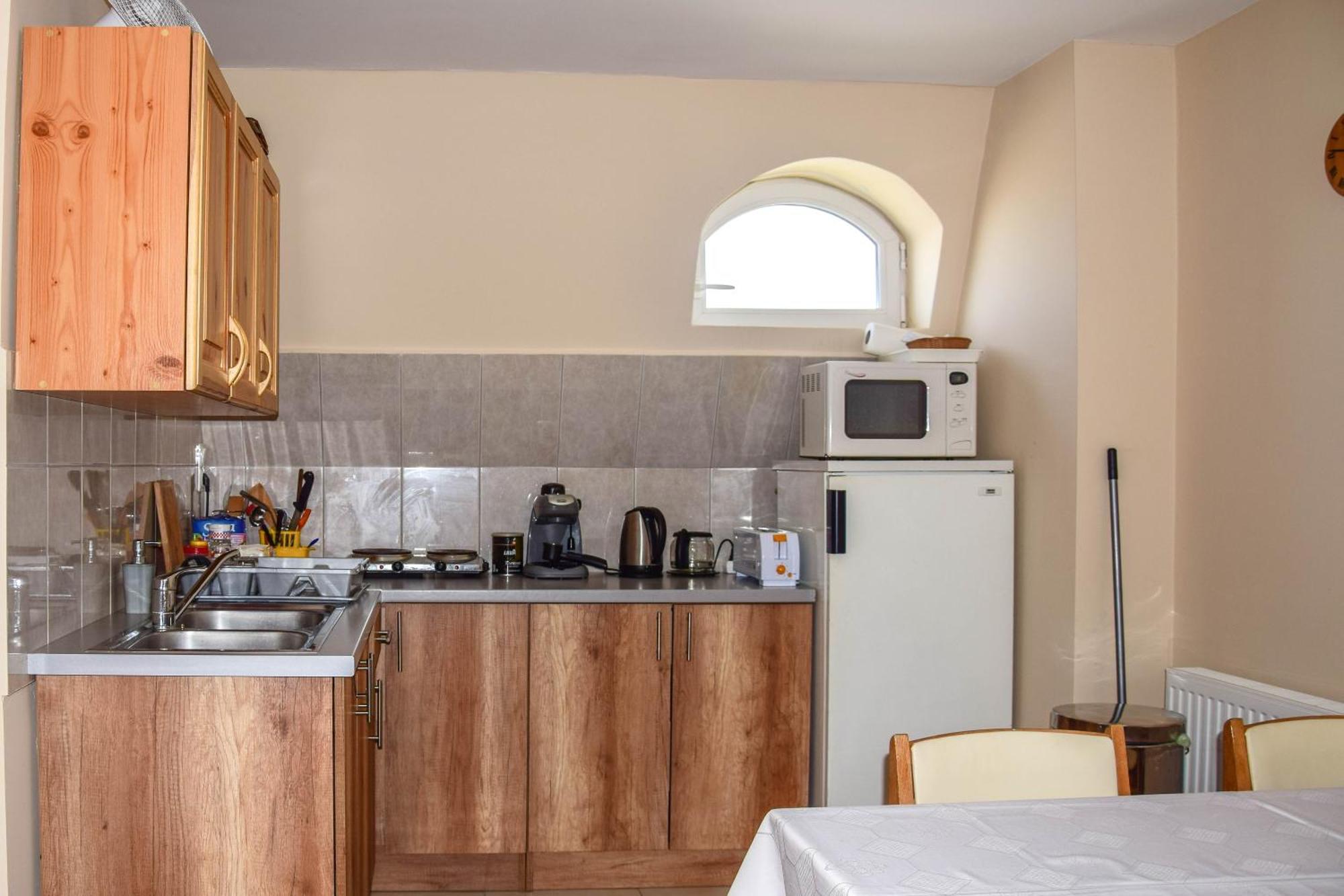 Ambrozia Guesthouse Nagykanizsa Ngoại thất bức ảnh