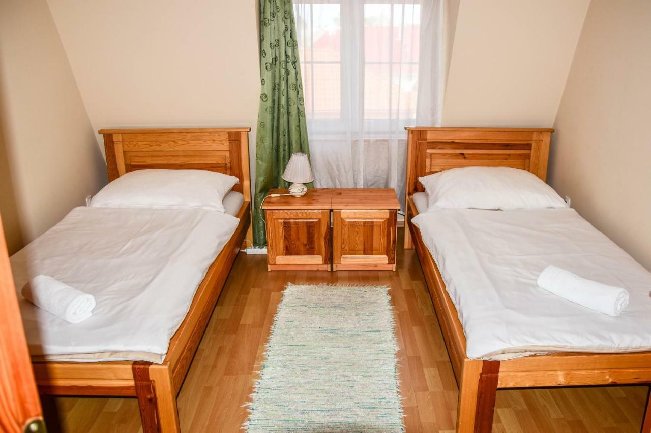Ambrozia Guesthouse Nagykanizsa Ngoại thất bức ảnh